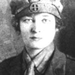 Enid Bagnold as a World War I volunteer nurse