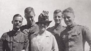Edith Wharton with WWI soldiers